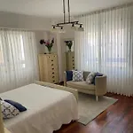 Rompeolas * لاتشي