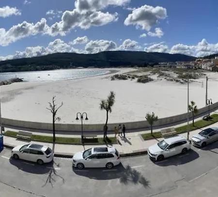 Rompeolas Laxe